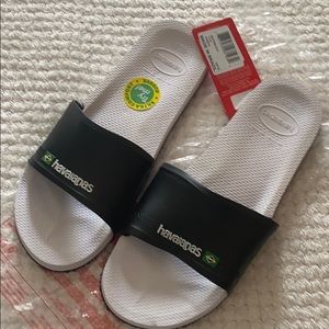 NWT Havaianas